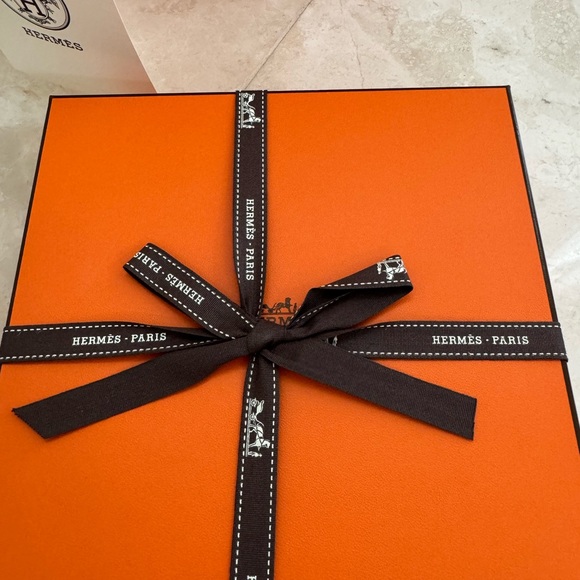 NWT Hermes Kelly 18 belt in etoupe with rose gold hardware - Picture 9 of 10